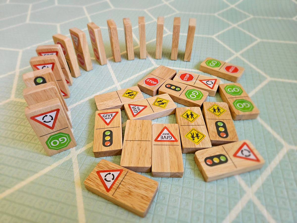 Traffic sign domino set