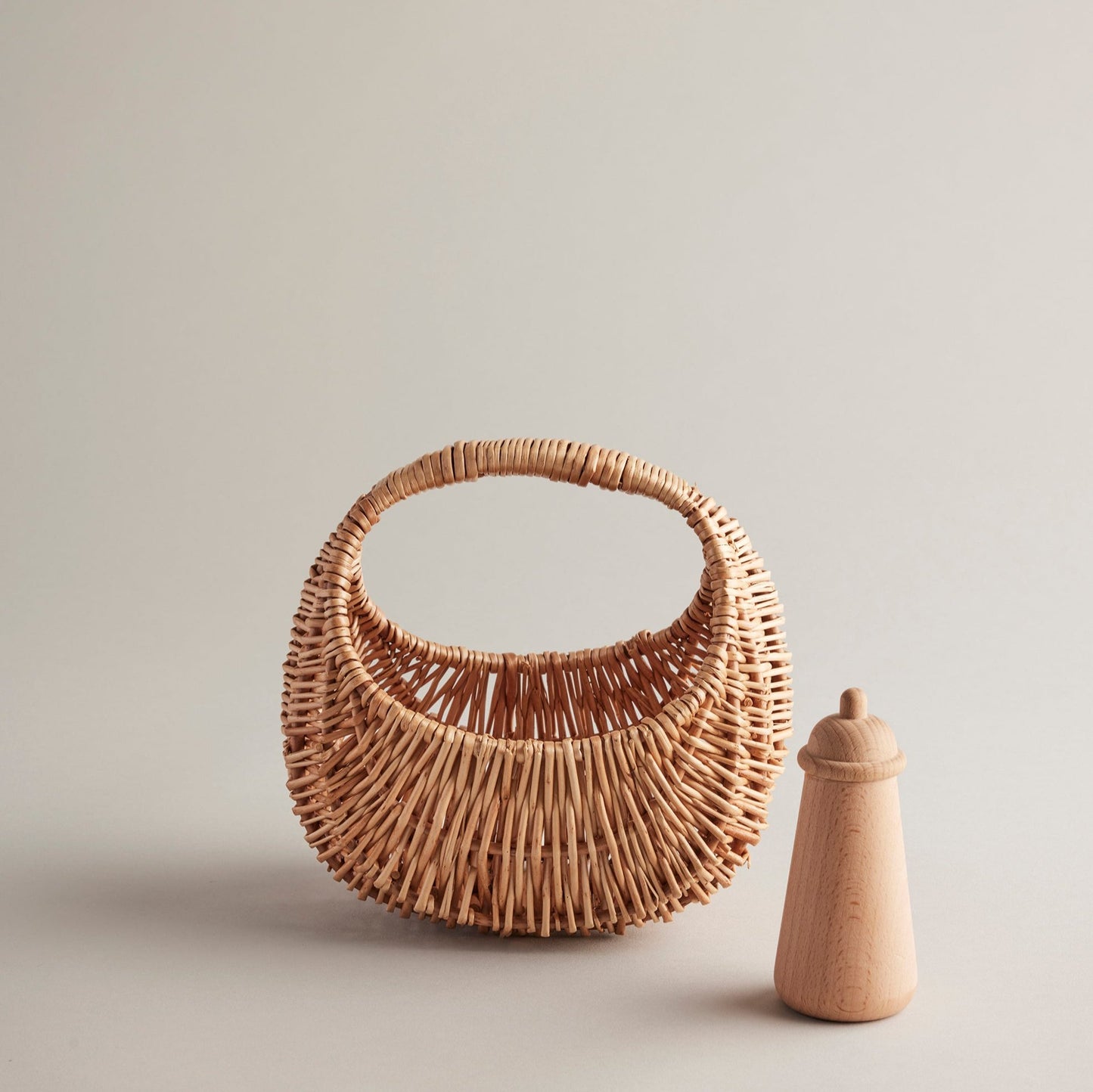 Wicker Carry Basket