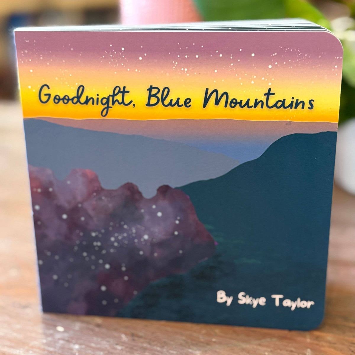 Goodnight, Blue Mountains Board Book