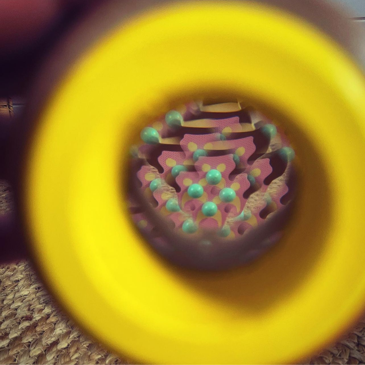WOODEN TOY - LOOSE CHANGE KALEIDOSCOPE