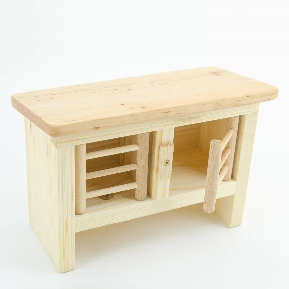 Drei Blatter Wooden Rabbit or Chicken Hutch
